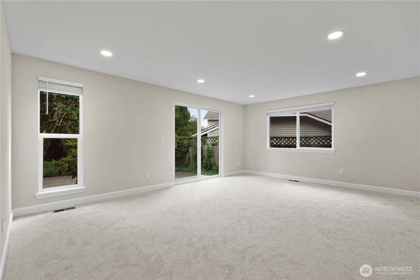 Property photo for 19506 134th Avenue Se, Renton photo 14