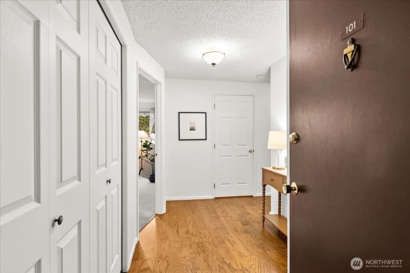 Property photo for 217 Alder Street #101, Edmonds photo 4