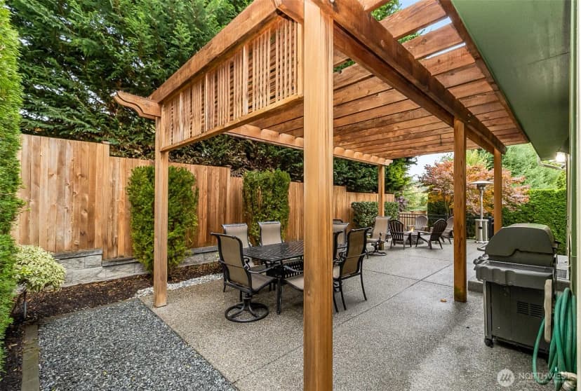 Property photo for 423 170th Place Se, Bothell photo 32
