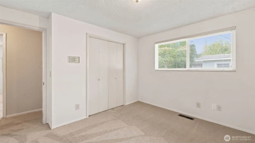 Property photo for 17809 147th Avenue Se, Renton photo 15