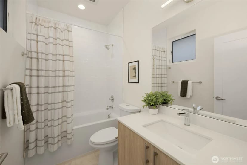 Property photo for 3920 B S Juneau Street, Seattle photo 6