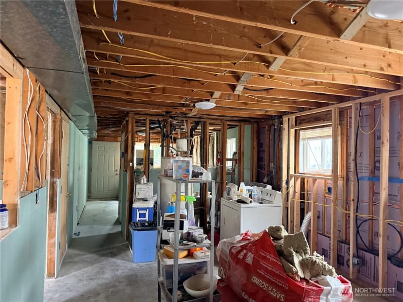 Property photo for 8629 16th Avenue Sw, Seattle photo 6