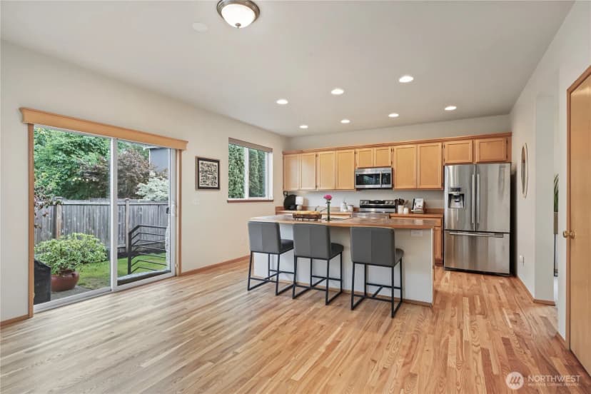 Property photo for 21230 Se 273rd Place, Maple Valley photo 9