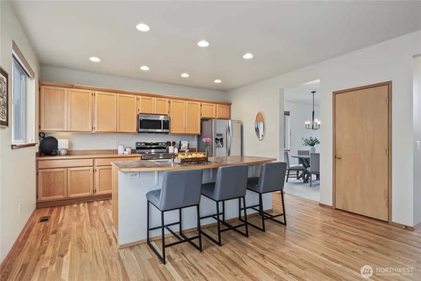 Property photo for 21230 Se 273rd Place, Maple Valley photo 10