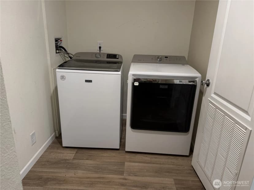 Property photo for 18517 64th Street Sw, Longbranch photo 10