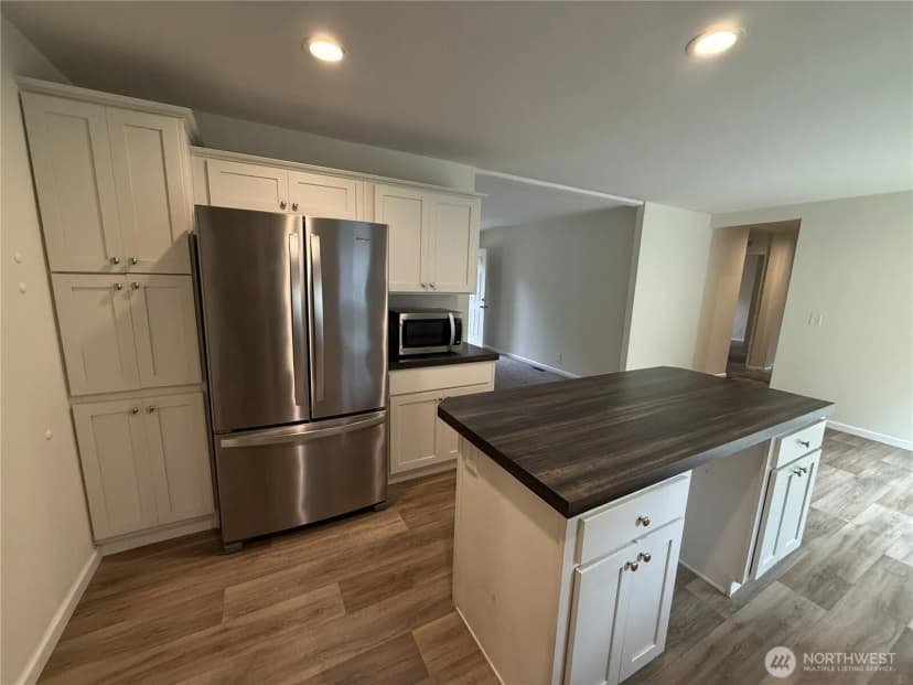Property photo for 18517 64th Street Sw, Longbranch photo 6