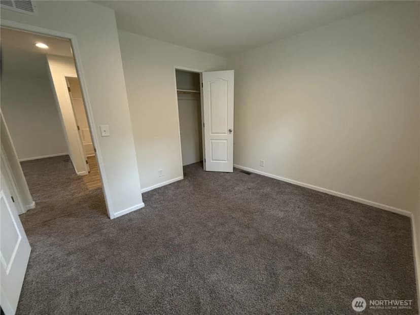 Property photo for 18517 64th Street Sw, Longbranch photo 17