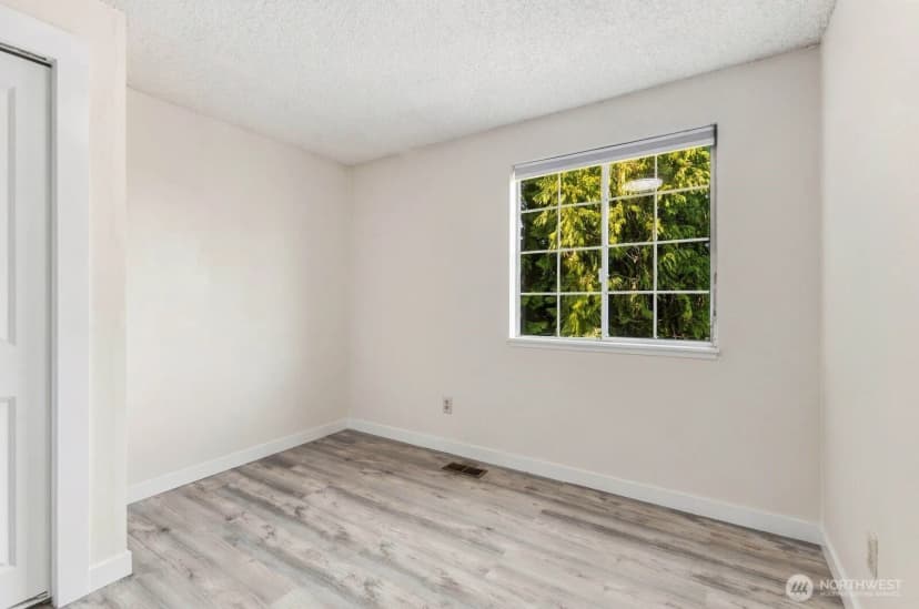 Property photo for 13834 Se 271st Street, Kent photo 18