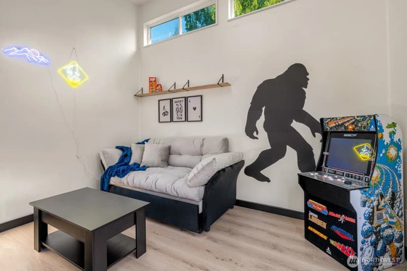 Property photo for 60 2nd Avenue Ne, Issaquah photo 13