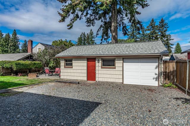 Property photo for 4011 S Wright Avenue, Tacoma photo 5