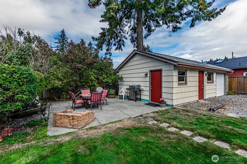 Property photo for 4011 S Wright Avenue, Tacoma photo 6