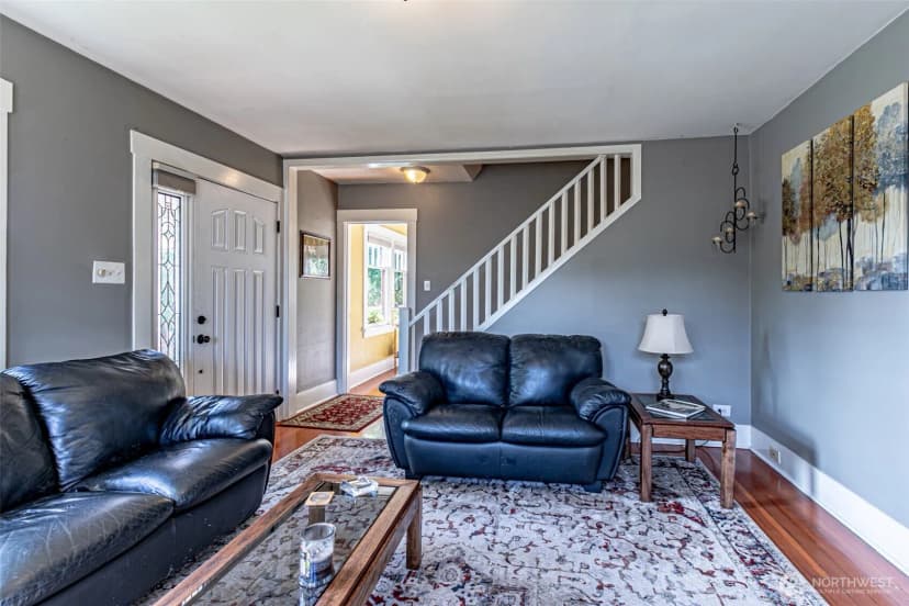 Property photo for 4011 S Wright Avenue, Tacoma photo 10