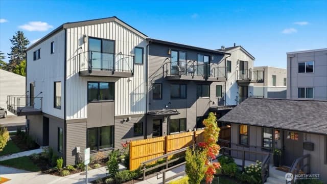 Property photo for 306 Daley Street, Edmonds