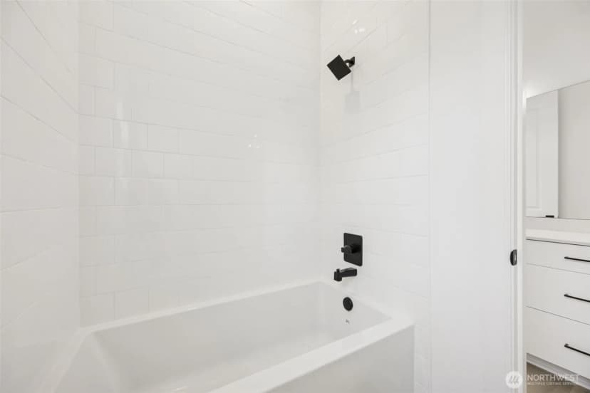 Property photo for 10324 136th Avenue Ne #223, Lake Stevens photo 6
