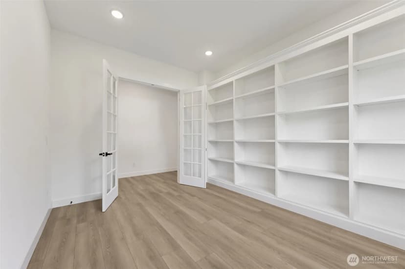 Property photo for 10324 136th Avenue Ne #223, Lake Stevens photo 10