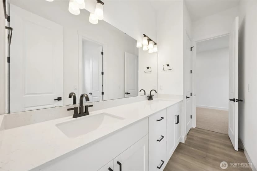 Property photo for 10324 136th Avenue Ne #223, Lake Stevens photo 5