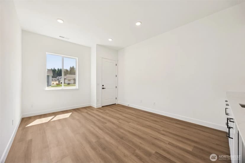 Property photo for 10324 136th Avenue Ne #223, Lake Stevens photo 14