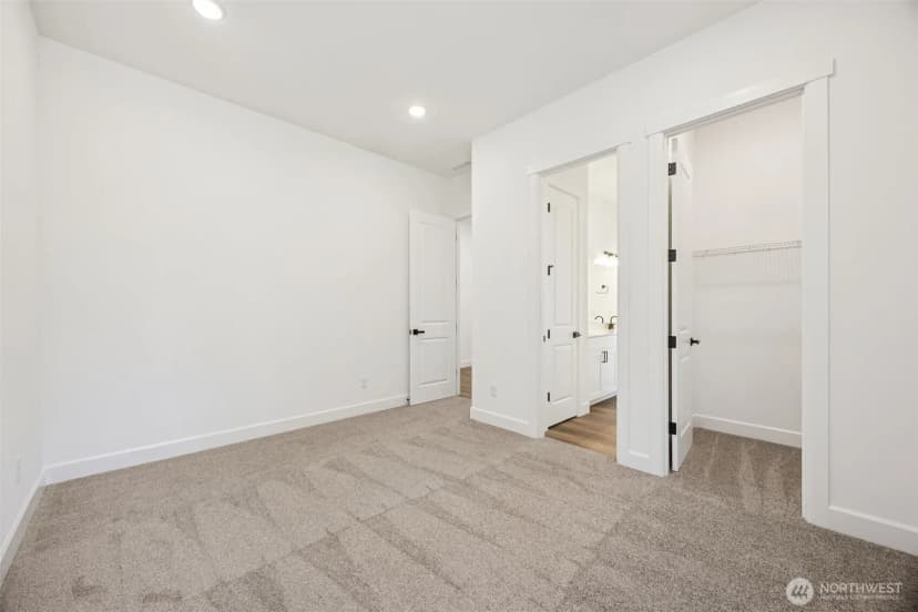 Property photo for 10324 136th Avenue Ne #223, Lake Stevens photo 8