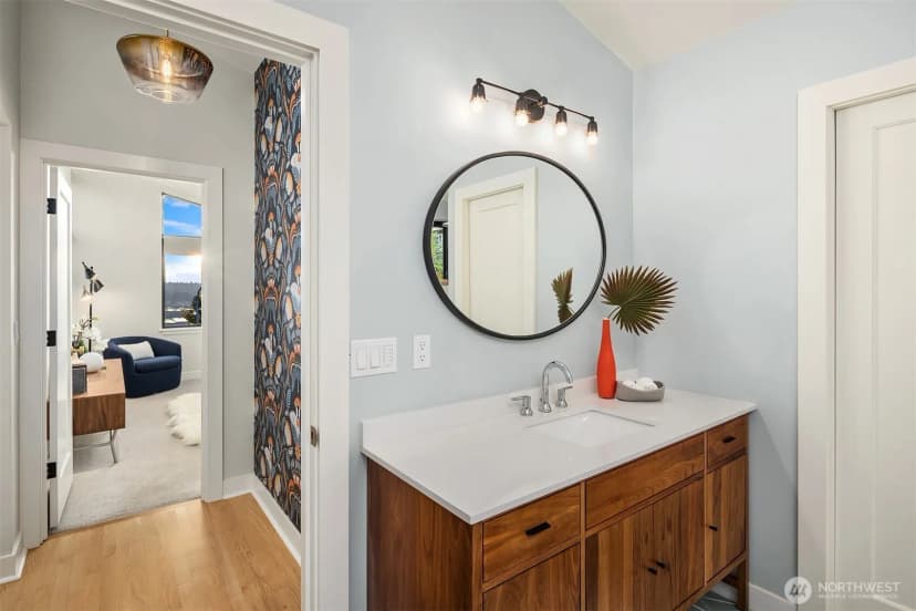 Property photo for 4002 12th Avenue S, Seattle photo 21