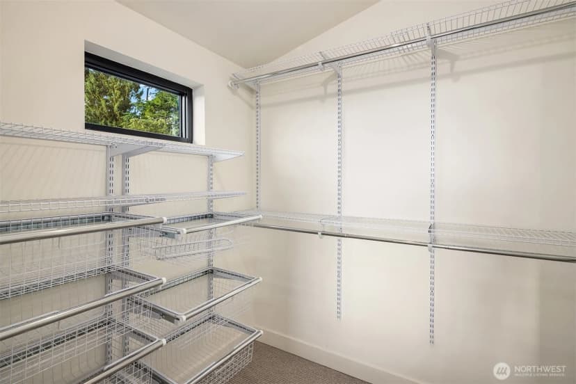 Property photo for 4002 12th Avenue S, Seattle photo 24
