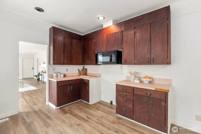 Property photo for 501 Smithers Avenue S, Renton photo 17