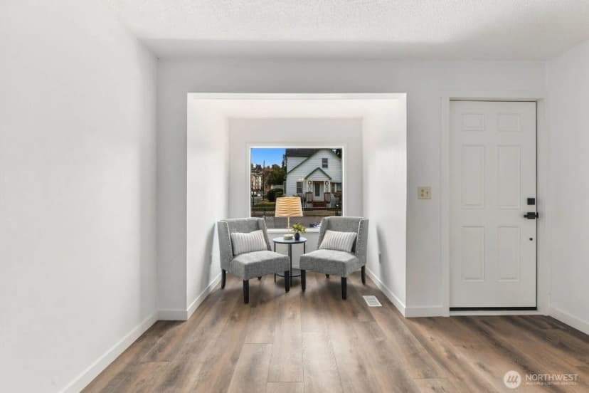 Property photo for 501 Smithers Avenue S, Renton photo 11
