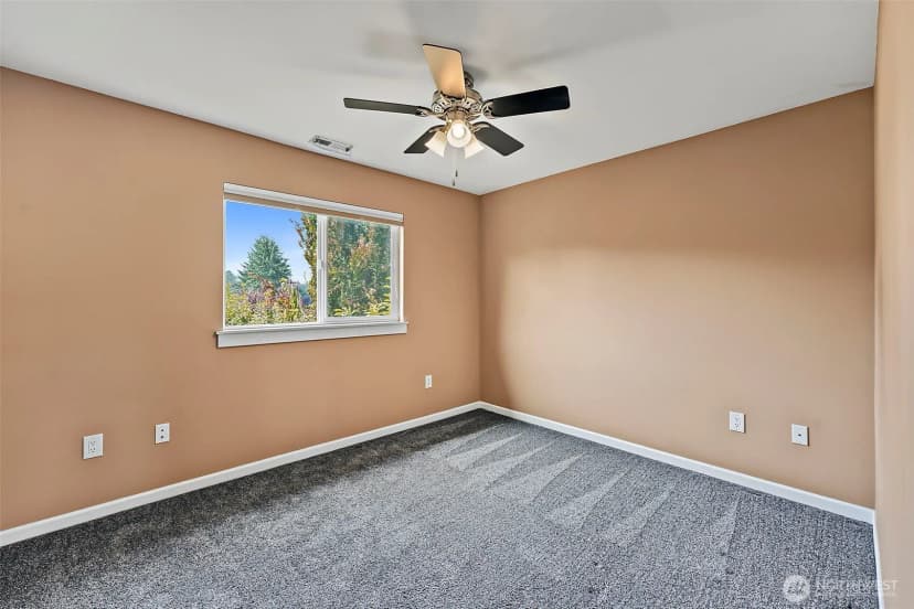Property photo for 11407 135th Street E, Puyallup photo 22