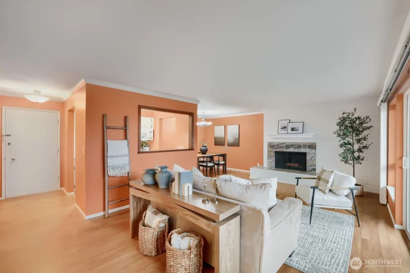 Property photo for 550 Elm Way #206, Edmonds photo 4