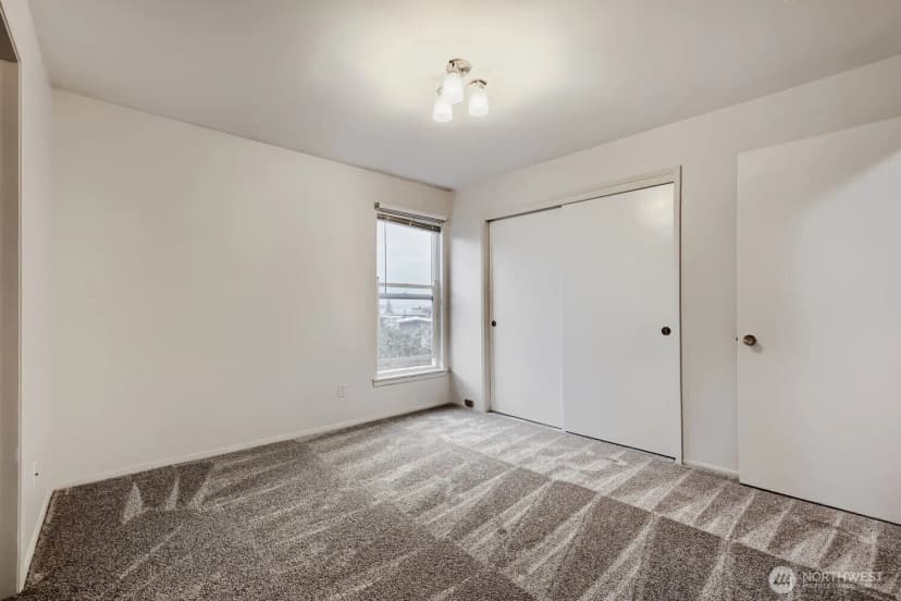 Property photo for 550 Elm Way #206, Edmonds photo 16