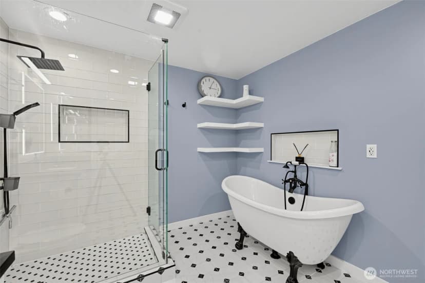 Property photo for 10014 Ne 122nd Street #d, Kirkland photo 7