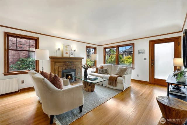 Property photo for 7316 Earl Avenue Nw, Seattle photo 5