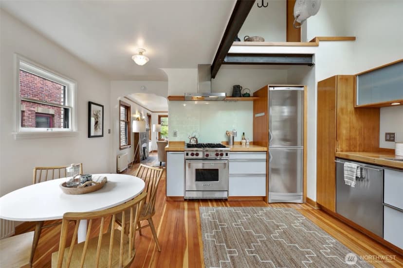 Property photo for 7316 Earl Avenue Nw, Seattle photo 9