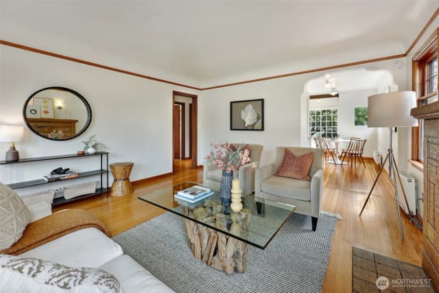 Property photo for 7316 Earl Avenue Nw, Seattle photo 4
