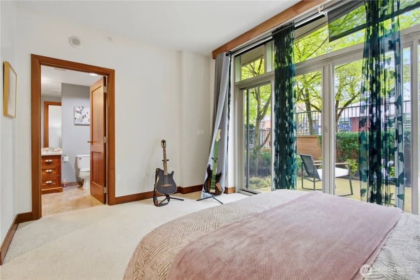 Property photo for 10620 Ne 9th Place #th-6, Bellevue photo 10