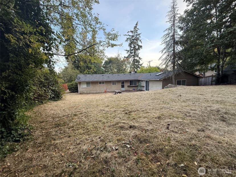 Property photo for 8210 Ne 141st Street, Kirkland photo 12