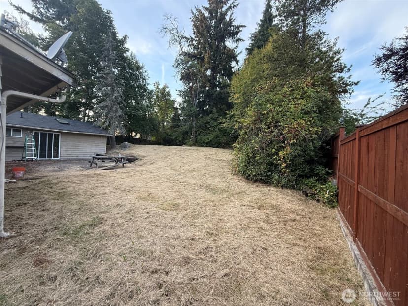 Property photo for 8210 Ne 141st Street, Kirkland photo 9