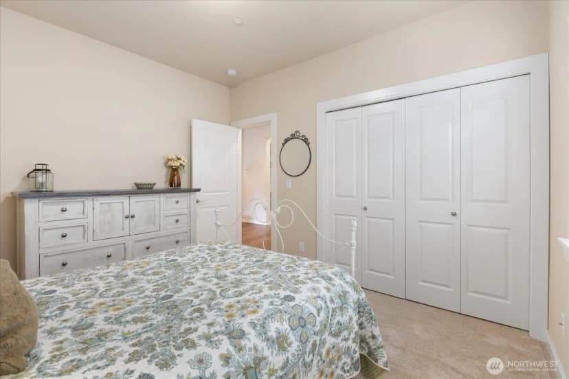 Property photo for 15380 Se 160th Place, Renton photo 9