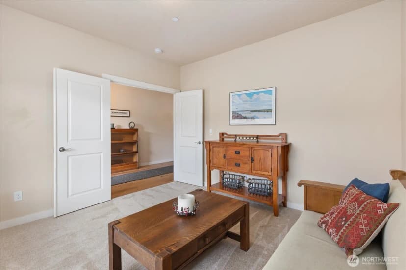 Property photo for 15380 Se 160th Place, Renton photo 6