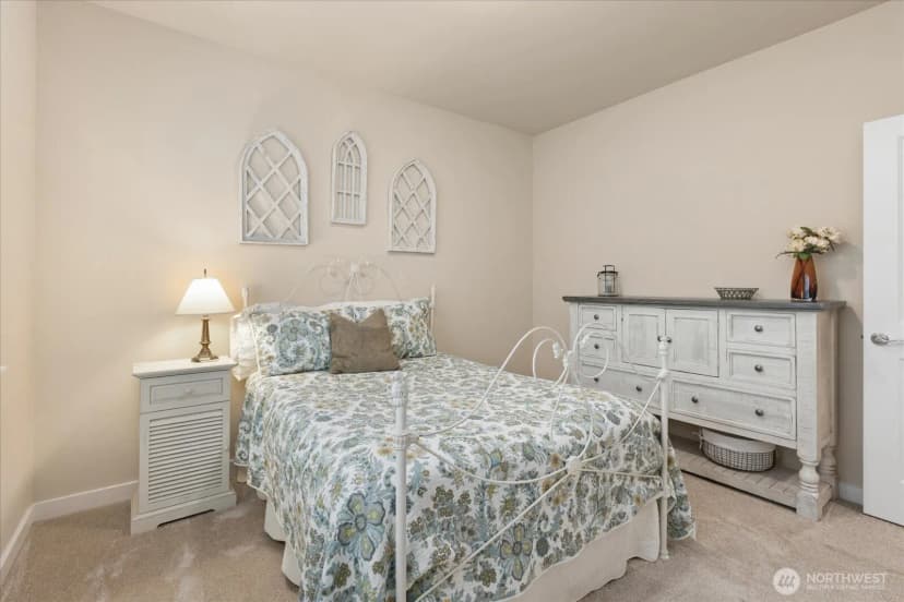 Property photo for 15380 Se 160th Place, Renton photo 8