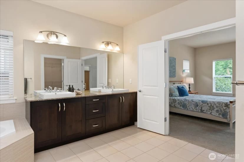 Property photo for 15380 Se 160th Place, Renton photo 26