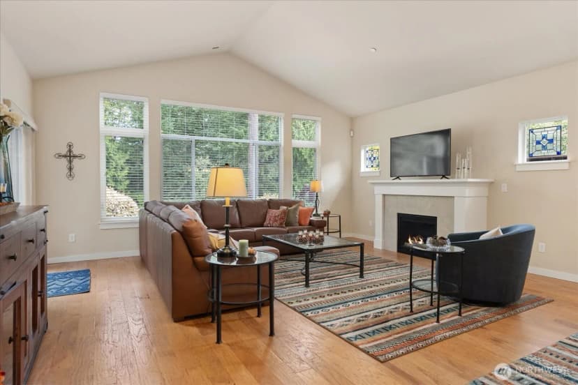 Property photo for 15380 Se 160th Place, Renton photo 19