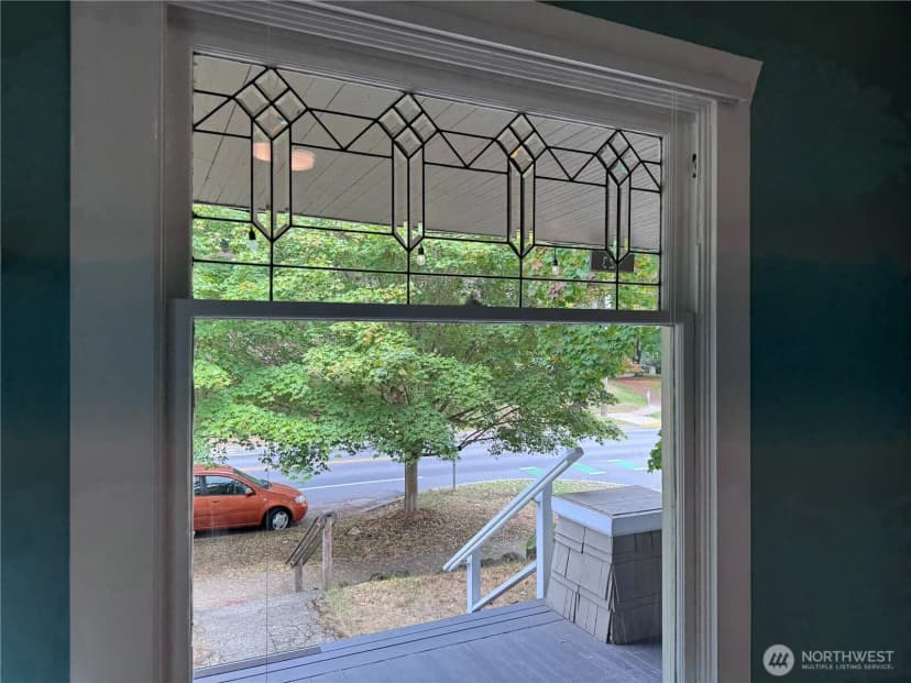 Property photo for 423 N 50th Street, Seattle photo 10