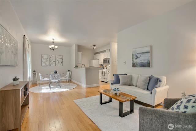 Property photo for 801 N N Rainier Avenue #b309, Renton photo 3