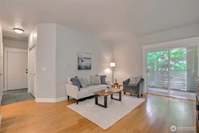 Property photo for 801 N N Rainier Avenue #b309, Renton photo 5