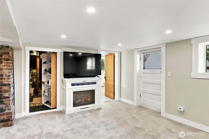 Property photo for 3930 S Ferdinand Street, Seattle photo 18