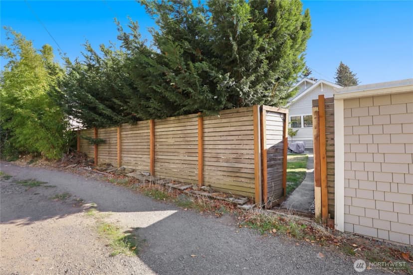 Property photo for 3930 S Ferdinand Street, Seattle photo 31