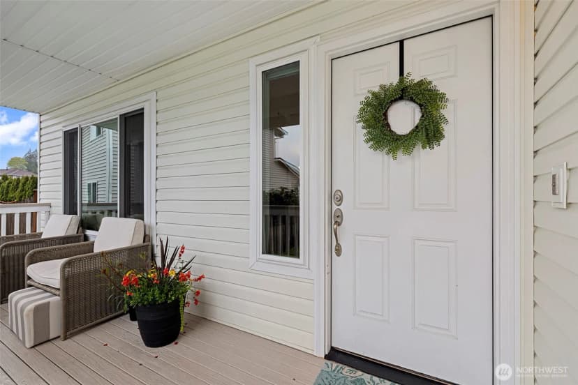 Property photo for 4613 149th Place Se, Everett photo 2