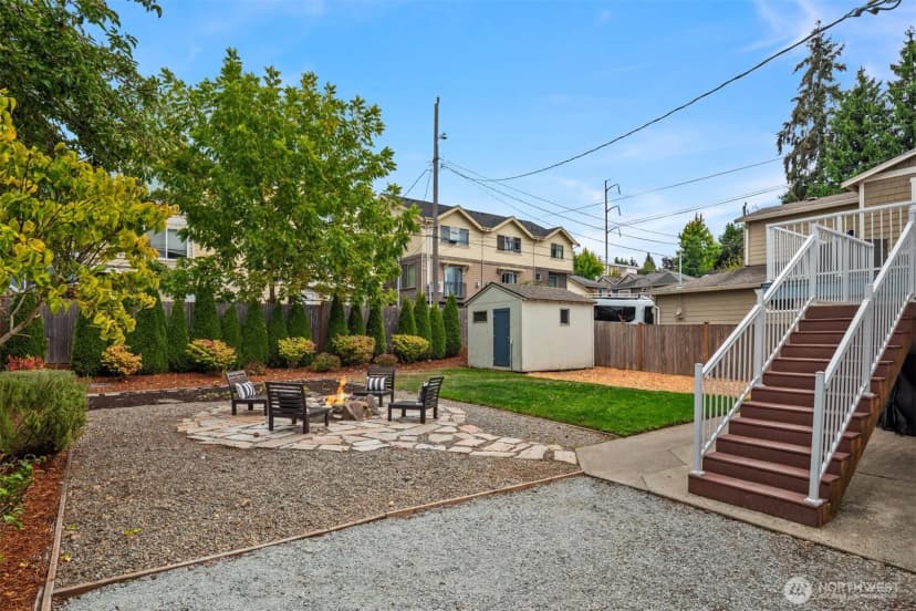 Property photo for 8622 22nd Avenue Sw, Seattle photo 2