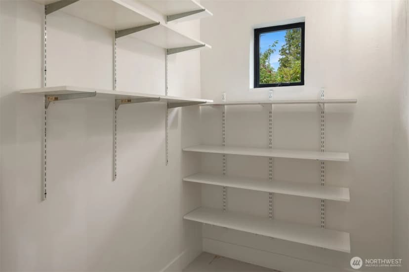 Property photo for 8622 22nd Avenue Sw, Seattle photo 14