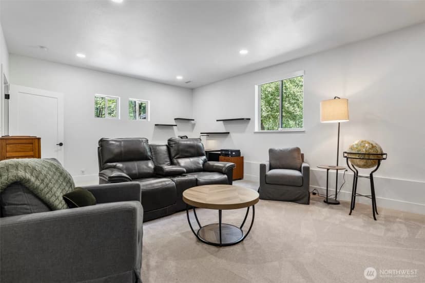 Property photo for 20921 Se 159th Street, Renton photo 20